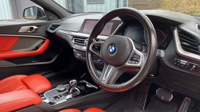 BMW 1 Series 118i M Sport 5dr Step Auto [Tech Pack] Petrol Hatchback